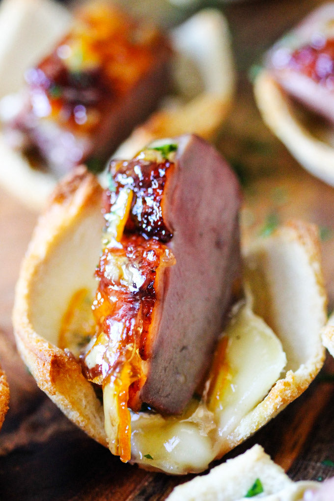 Tea Infused Orange Duck Bites With Brie